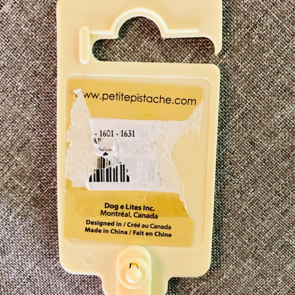 🌷Pink Leatherette Collar with Bow for Tiny Dogs - Picture 6 of 7